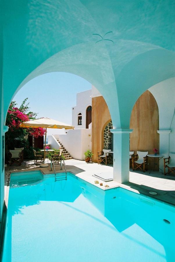 Aigialos Luxury Traditional Settlement Hotel Fira  Exterior photo